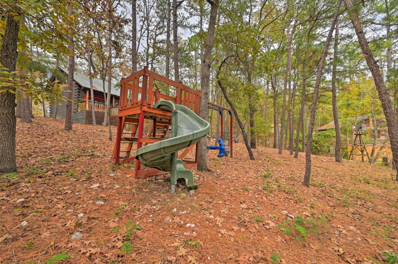 Tudor-Style Broken Bow Cottage With Hot Tub And Decks! Stephens Gap Exteriör bild